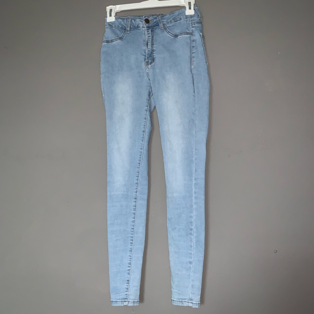 Fashion Nova Skinny Jeans - Picture 2 of 2